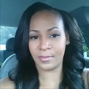 Meet your Posher, Sandy